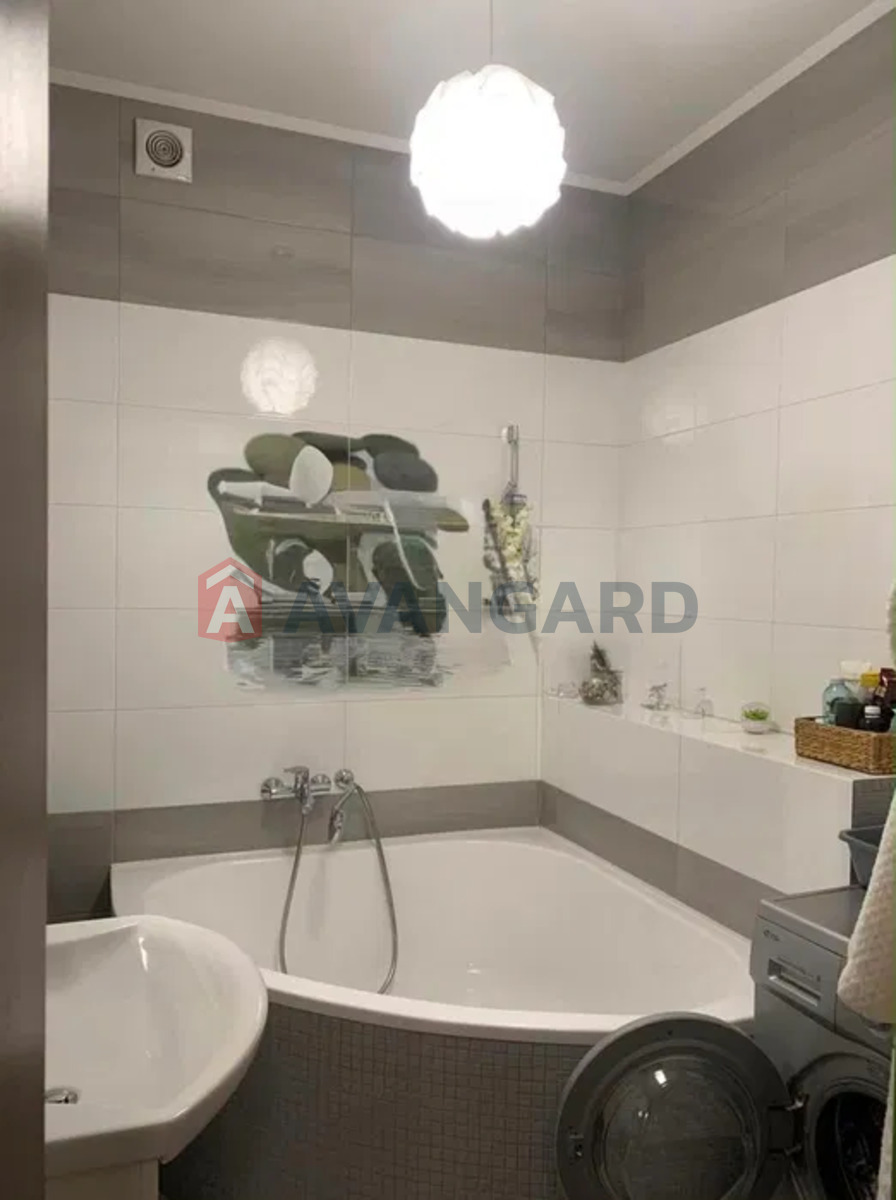 3 комн. квартира, 130/-/52 кв. м., 4/5 этаж фото 13 3 комн. квартира, 130/-/52 кв. м., 4/5 этаж фото 13