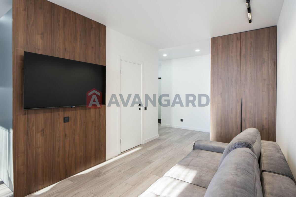 1 кім. квартира, 44 / 13/ 20 м кв. м., 12/28 поверх фото 17 1 кім. квартира, 44 / 13/ 20 м кв. м., 12/28 поверх фото 17