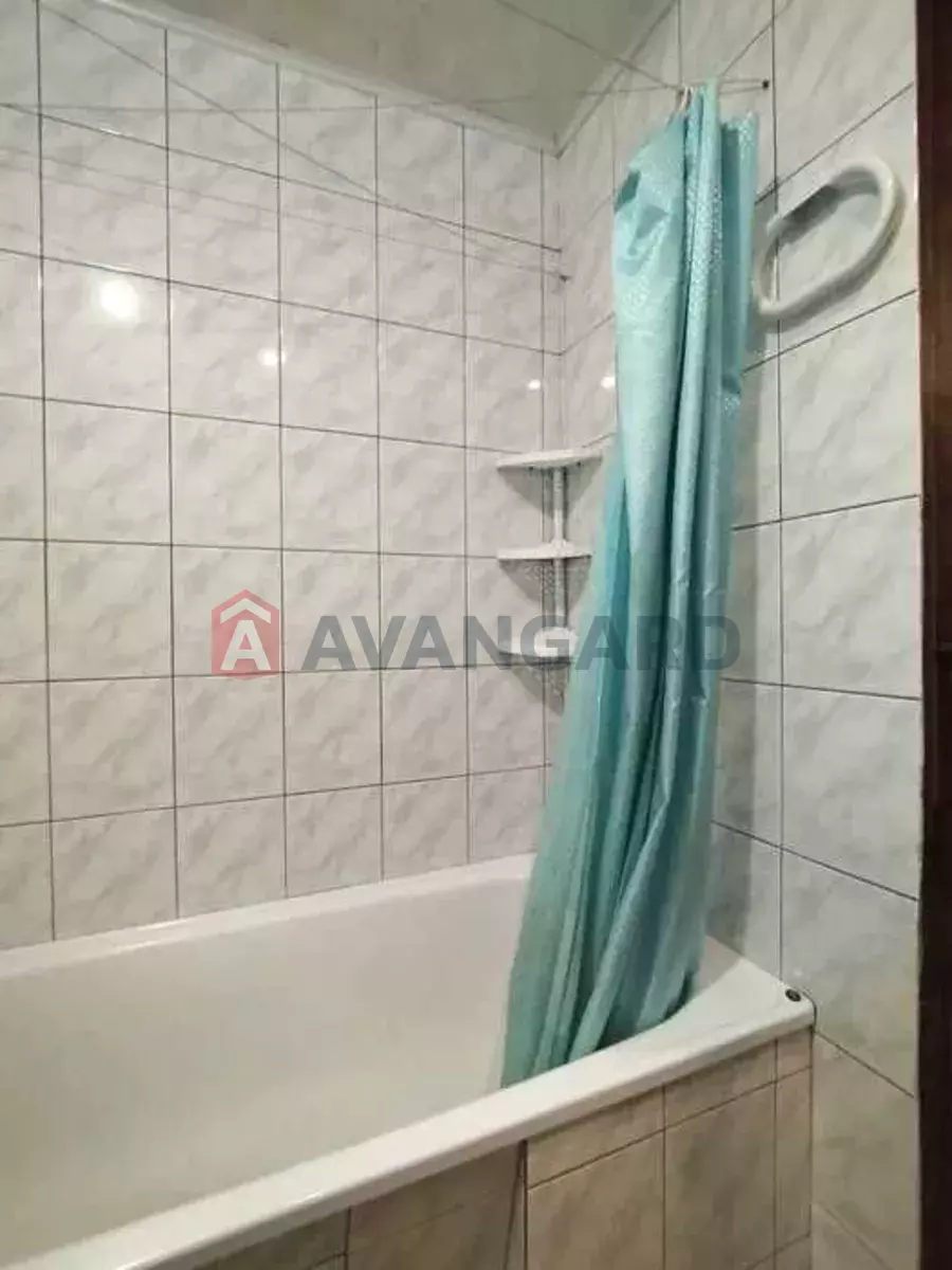 1 кім. квартира, 40/-/9 кв. м., 9/9 поверх фото 5 1 кім. квартира, 40/-/9 кв. м., 9/9 поверх фото 5