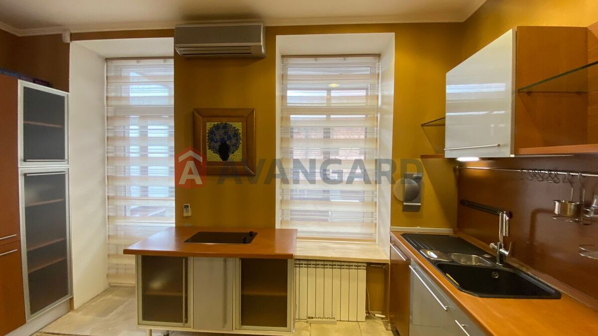 3 комн. квартира, 110 / 70 / 27 м? кв. м., 2/4 этаж фото 9 3 комн. квартира, 110 / 70 / 27 м? кв. м., 2/4 этаж фото 9