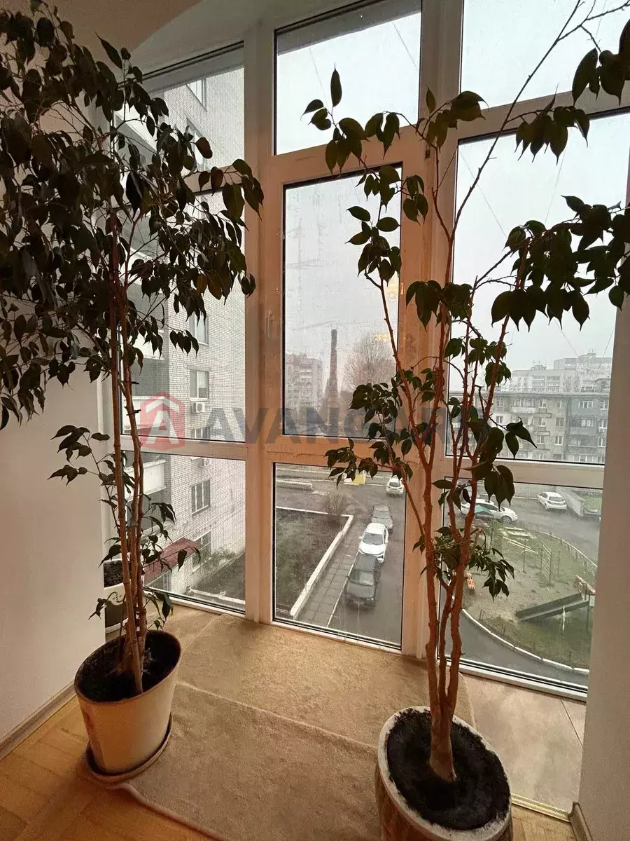 2 кім. квартира, 90/-/12 кв. м., 4/14 поверх фото 11 2 кім. квартира, 90/-/12 кв. м., 4/14 поверх фото 11