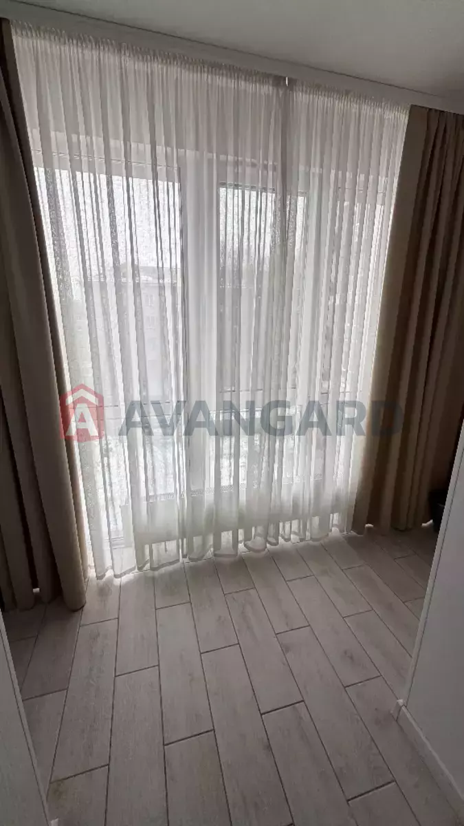 1 кім. квартира, 43/-/- кв. м., 4/10 поверх фото 3 1 кім. квартира, 43/-/- кв. м., 4/10 поверх фото 3