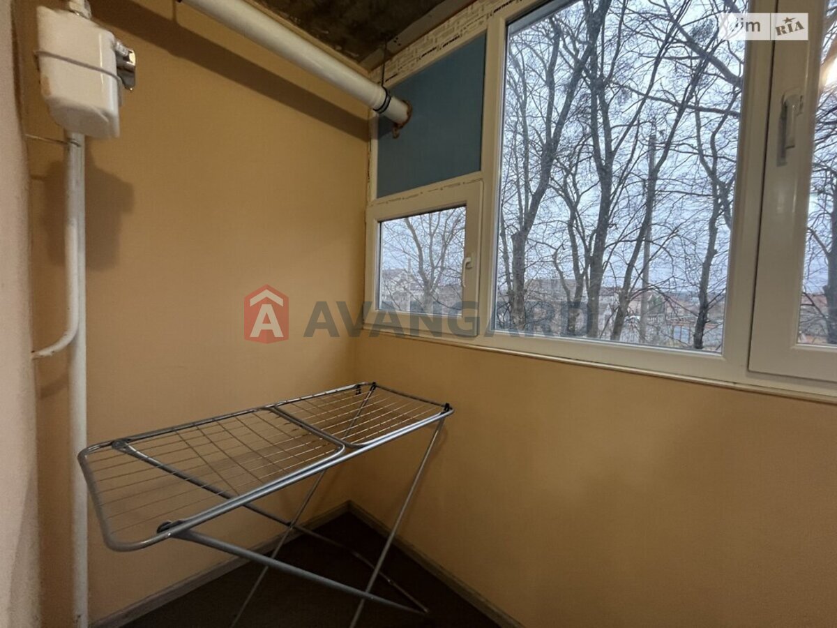 1 кім. квартира, 40/-/10 кв. м., 2/4 поверх фото 3 1 кім. квартира, 40/-/10 кв. м., 2/4 поверх фото 3