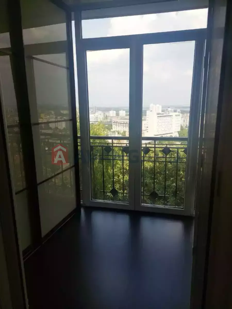 3 комн. квартира, 67/-/- кв. м., 7/9 этаж фото 12 3 комн. квартира, 67/-/- кв. м., 7/9 этаж фото 12