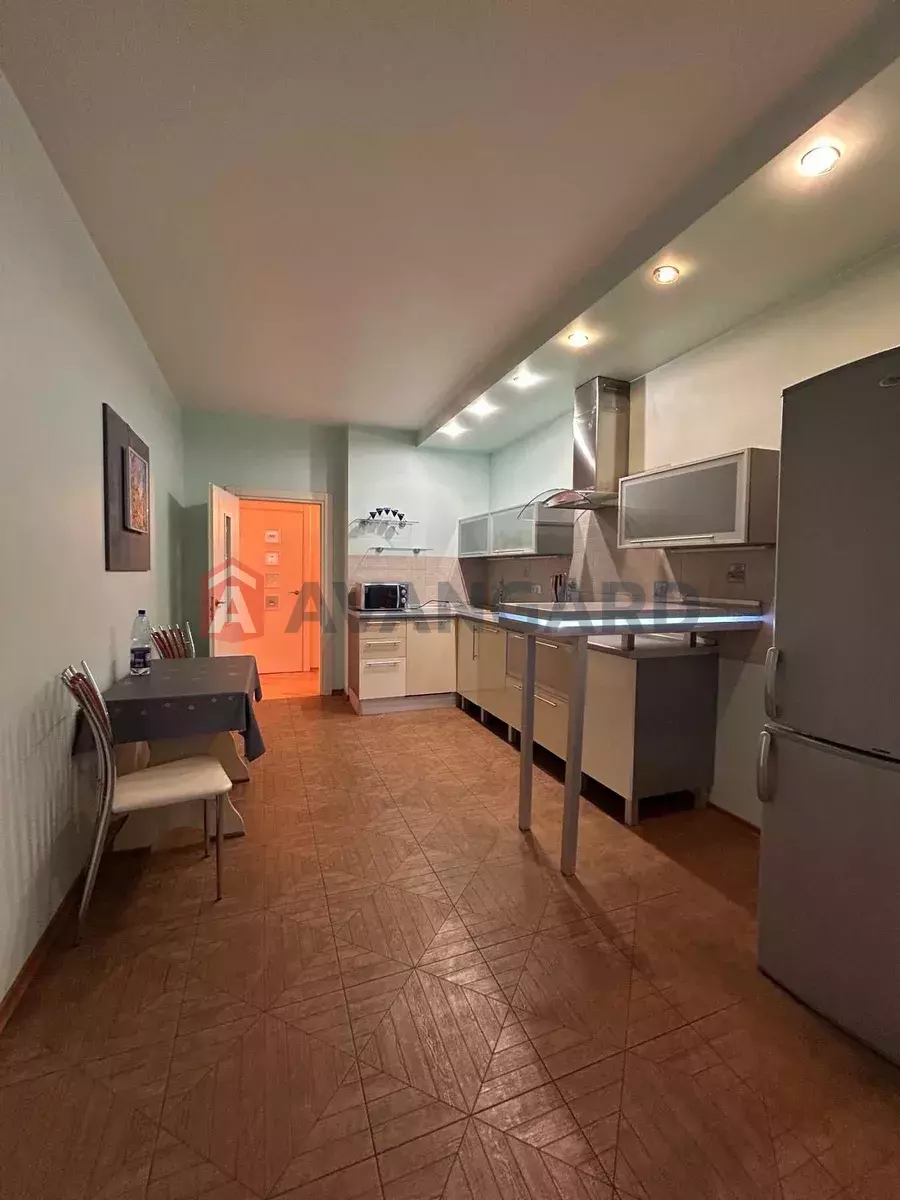 2 кім. квартира, 90/-/12 кв. м., 4/14 поверх фото 9 2 кім. квартира, 90/-/12 кв. м., 4/14 поверх фото 9