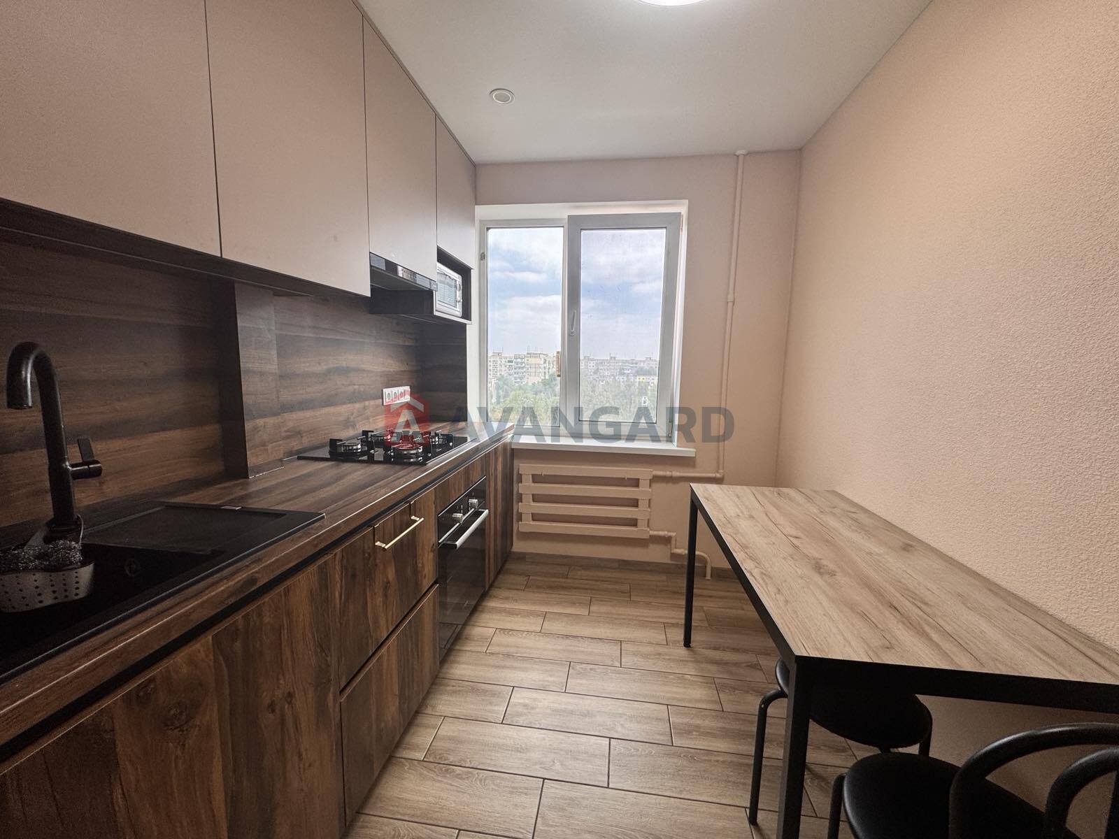 2 кім. квартира, 47/28/8 кв. м., 9/9 поверх фото 3 2 кім. квартира, 47/28/8 кв. м., 9/9 поверх фото 3