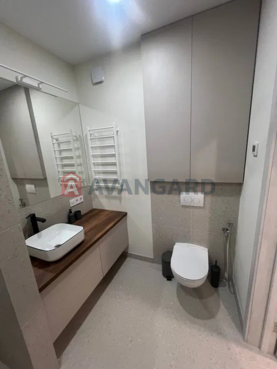 1 кім. квартира, 46/-/17 кв. м., 4/5 поверх фото 1 1 кім. квартира, 46/-/17 кв. м., 4/5 поверх фото 1