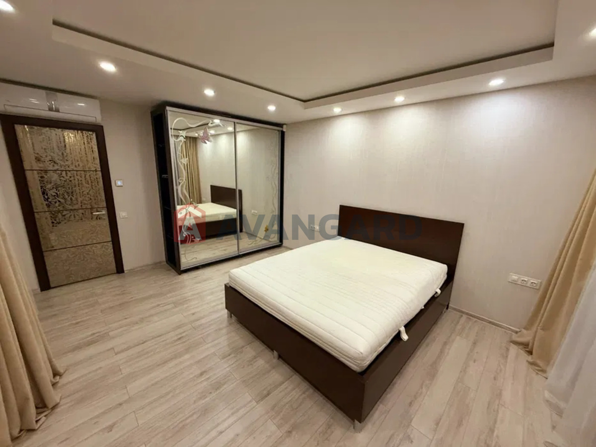 3 кім. квартира, 106/-/30 кв. м., 2/10 поверх фото 14 3 кім. квартира, 106/-/30 кв. м., 2/10 поверх фото 14