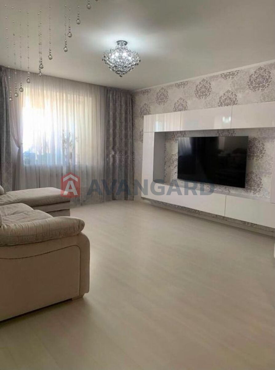 3 комн. квартира, 130/-/52 кв. м., 4/5 этаж фото 2 3 комн. квартира, 130/-/52 кв. м., 4/5 этаж фото 2