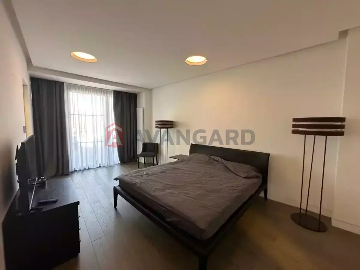 4 кім. квартира, 235/161/25 кв. м., 5/7 поверх фото 15 4 кім. квартира, 235/161/25 кв. м., 5/7 поверх фото 15