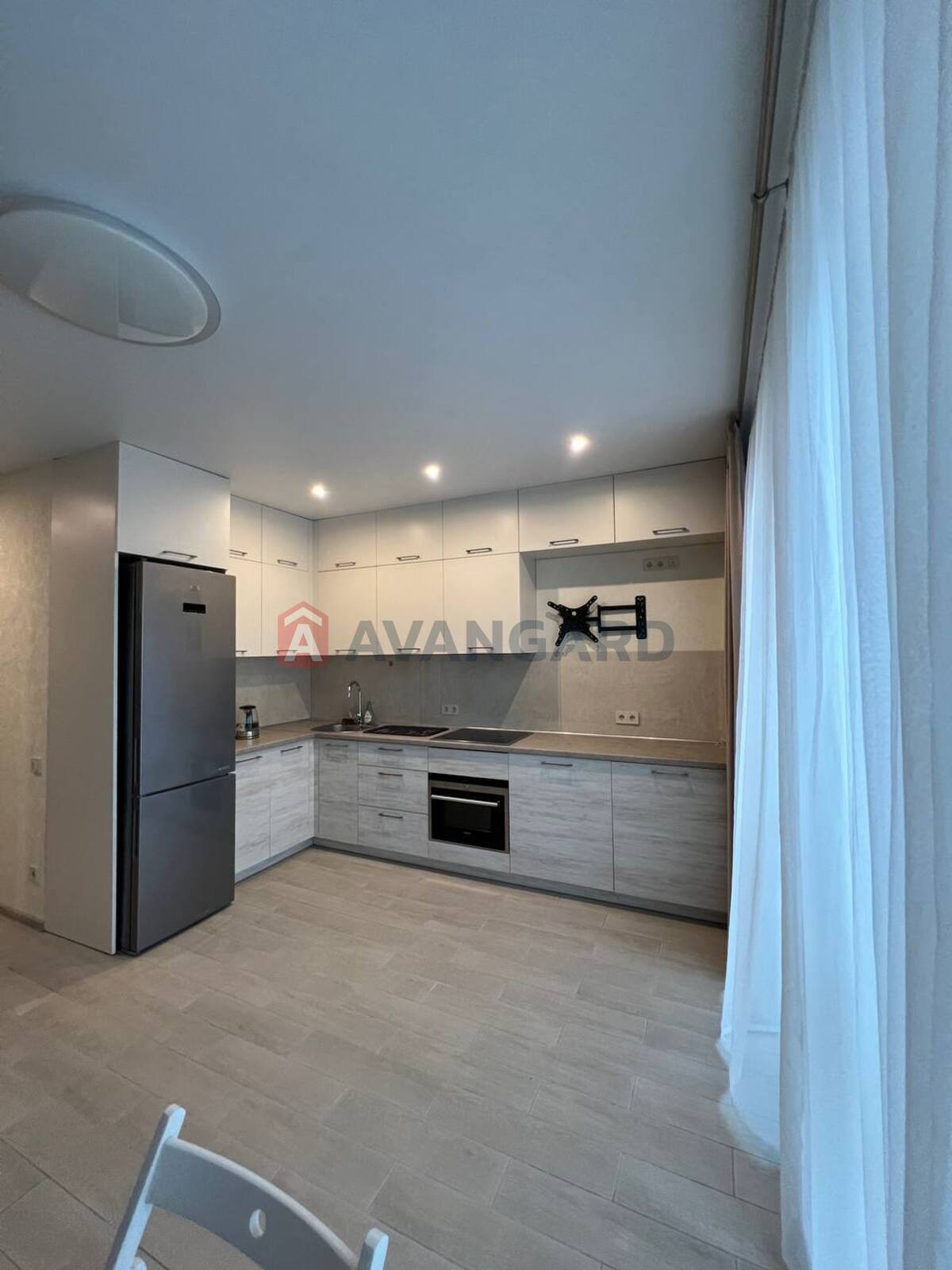 1 кім. квартира, 33/-/25 кв. м., 6/8 поверх фото 1 1 кім. квартира, 33/-/25 кв. м., 6/8 поверх фото 1