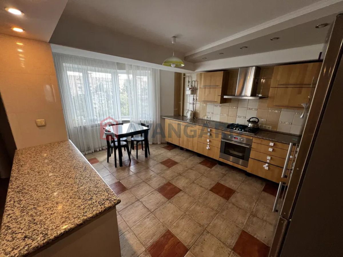 1 комн. квартира, 92/-/16 кв. м., 6/10 этаж фото 4 1 комн. квартира, 92/-/16 кв. м., 6/10 этаж фото 4