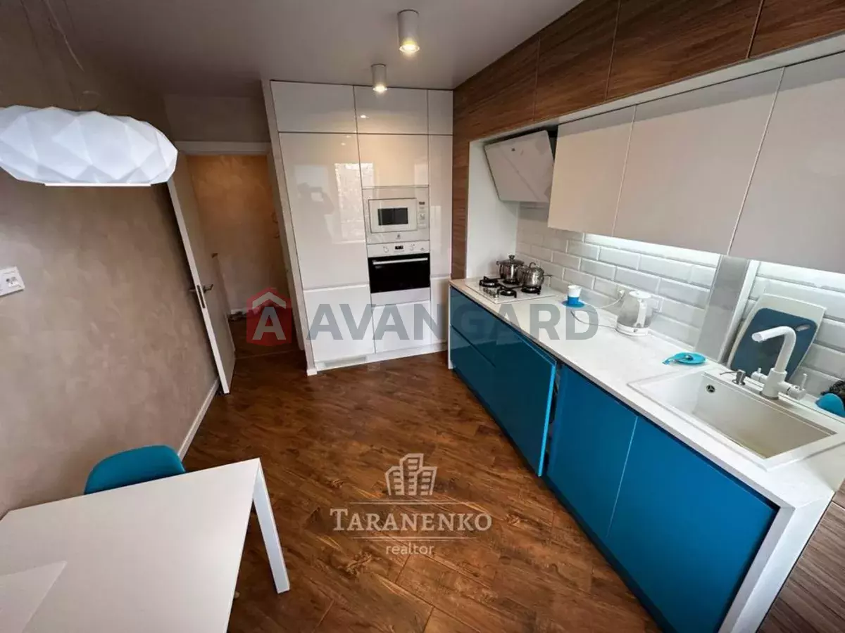 3 кім. квартира, 64/-/8 кв. м., 7/9 поверх фото 7 3 кім. квартира, 64/-/8 кв. м., 7/9 поверх фото 7