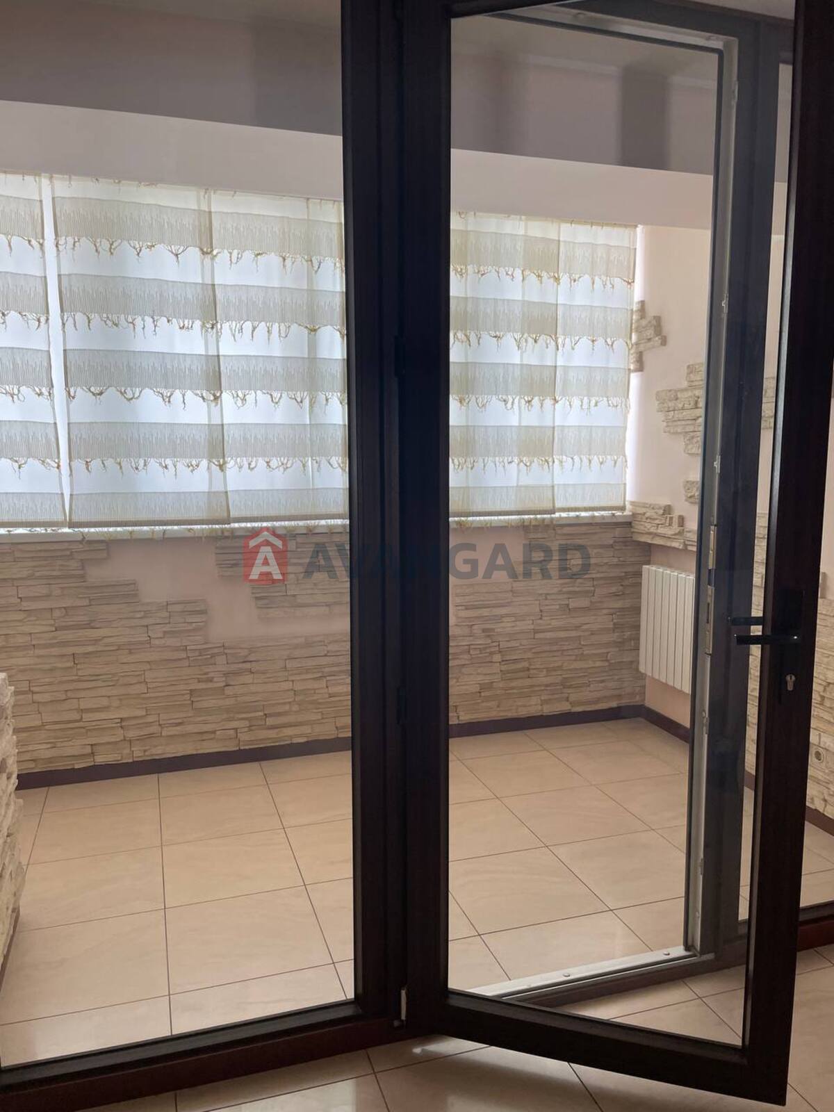 4 кім. квартира, 162/100/20 кв. м., 10/10 поверх фото 8 4 кім. квартира, 162/100/20 кв. м., 10/10 поверх фото 8