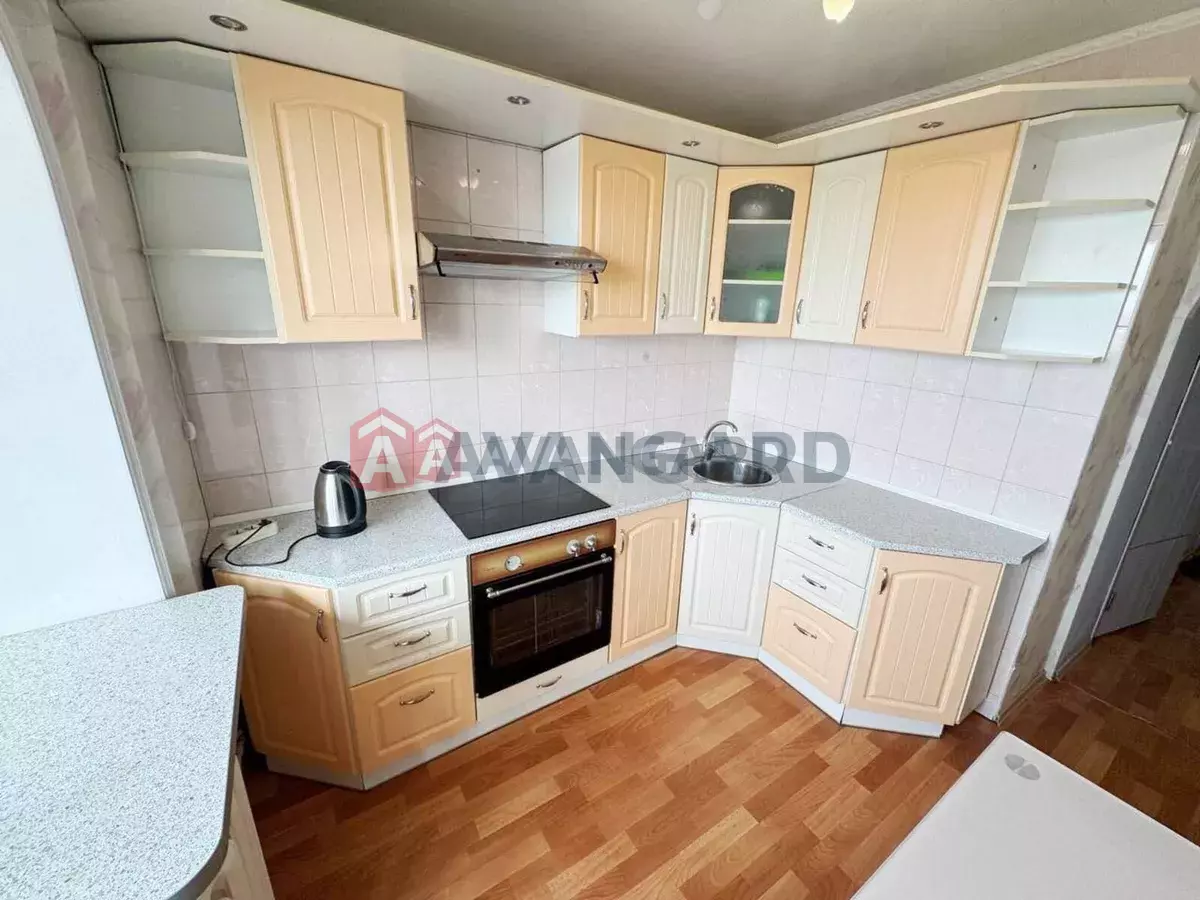 1 кім. квартира, 40/-/8 кв. м., 12/12 поверх фото 1 1 кім. квартира, 40/-/8 кв. м., 12/12 поверх фото 1