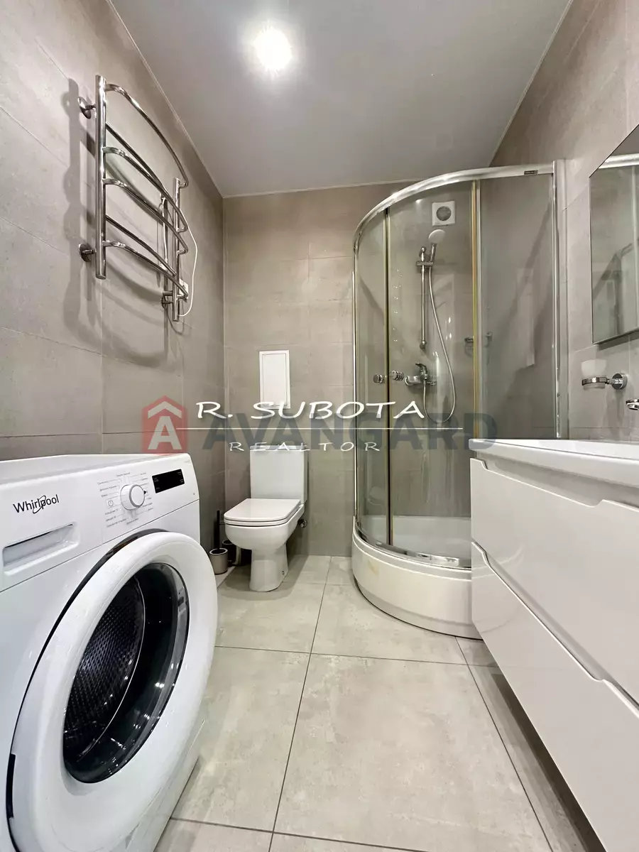 1 кім. квартира, 40/-/- кв. м., 10/12 поверх фото 6 1 кім. квартира, 40/-/- кв. м., 10/12 поверх фото 6