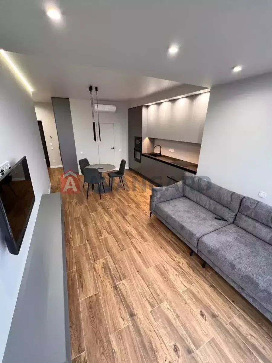 2 кім. квартира, 60/-/- кв. м., 12/13 поверх фото 1 2 кім. квартира, 60/-/- кв. м., 12/13 поверх фото 1