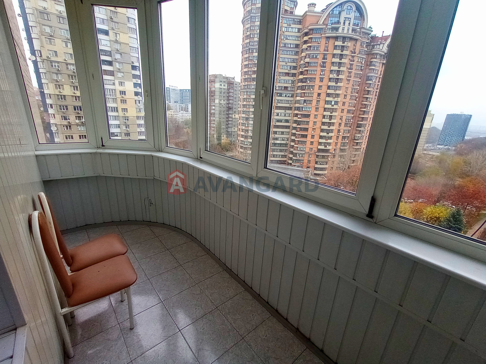 3 комн. квартира, 100/-/10 кв. м., 8/18 этаж фото 17 3 комн. квартира, 100/-/10 кв. м., 8/18 этаж фото 17