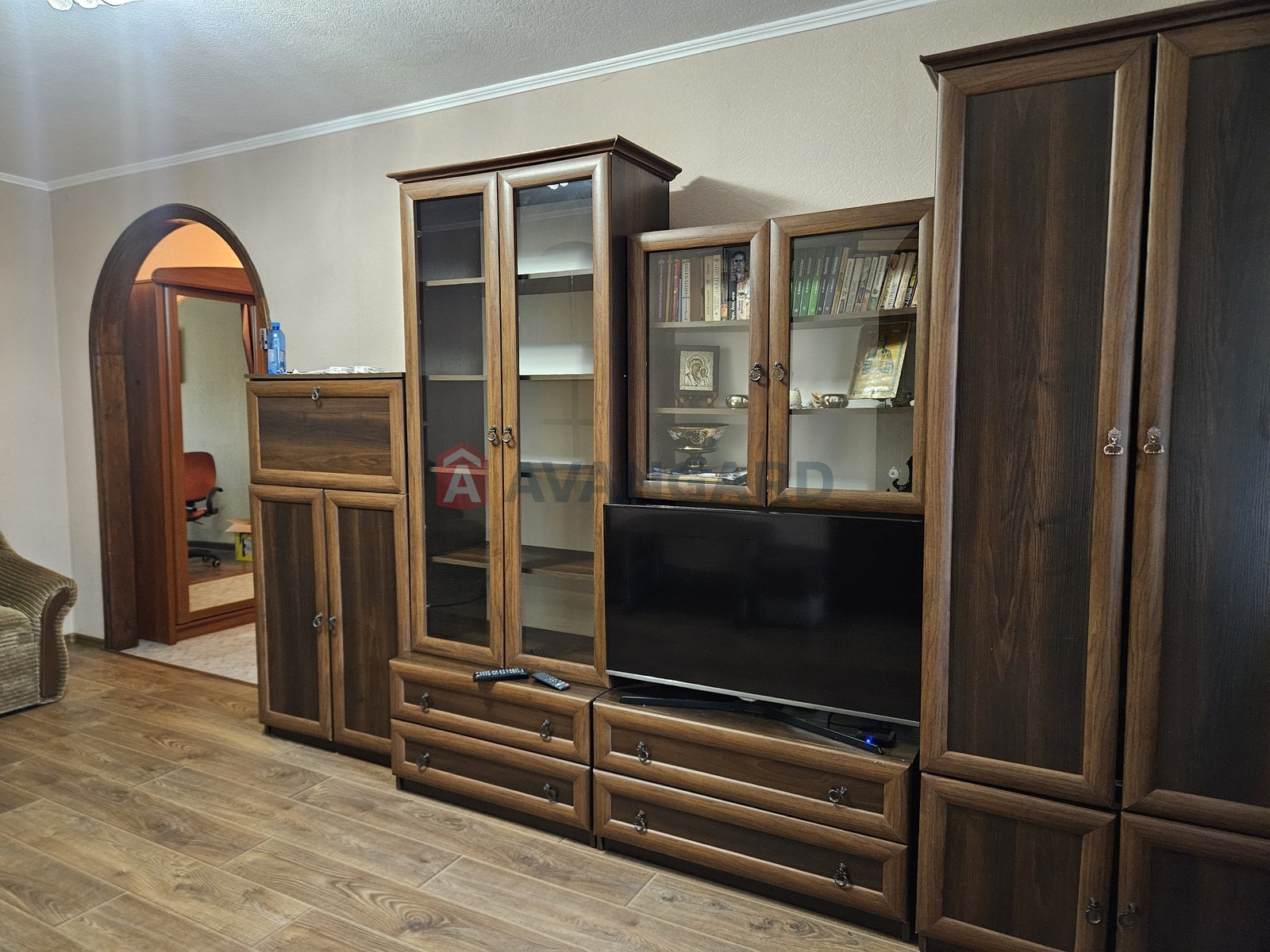 4 комн. квартира, 62/-/6 кв. м., 2/5 этаж фото 4 4 комн. квартира, 62/-/6 кв. м., 2/5 этаж фото 4