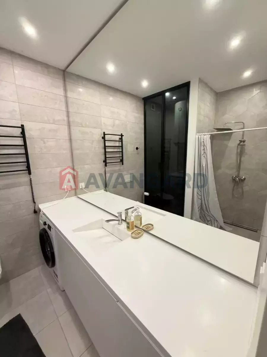 2 кім. квартира, 80/-/- кв. м., 20/22 поверх фото 10 2 кім. квартира, 80/-/- кв. м., 20/22 поверх фото 10