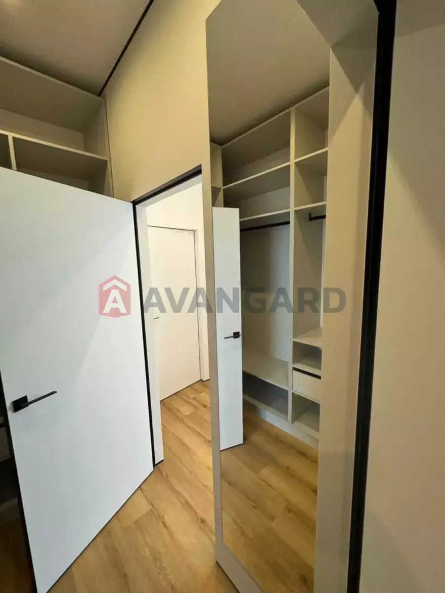 3 кім. квартира, 100/-/23 кв. м., 13/14 поверх фото 9 3 кім. квартира, 100/-/23 кв. м., 13/14 поверх фото 9