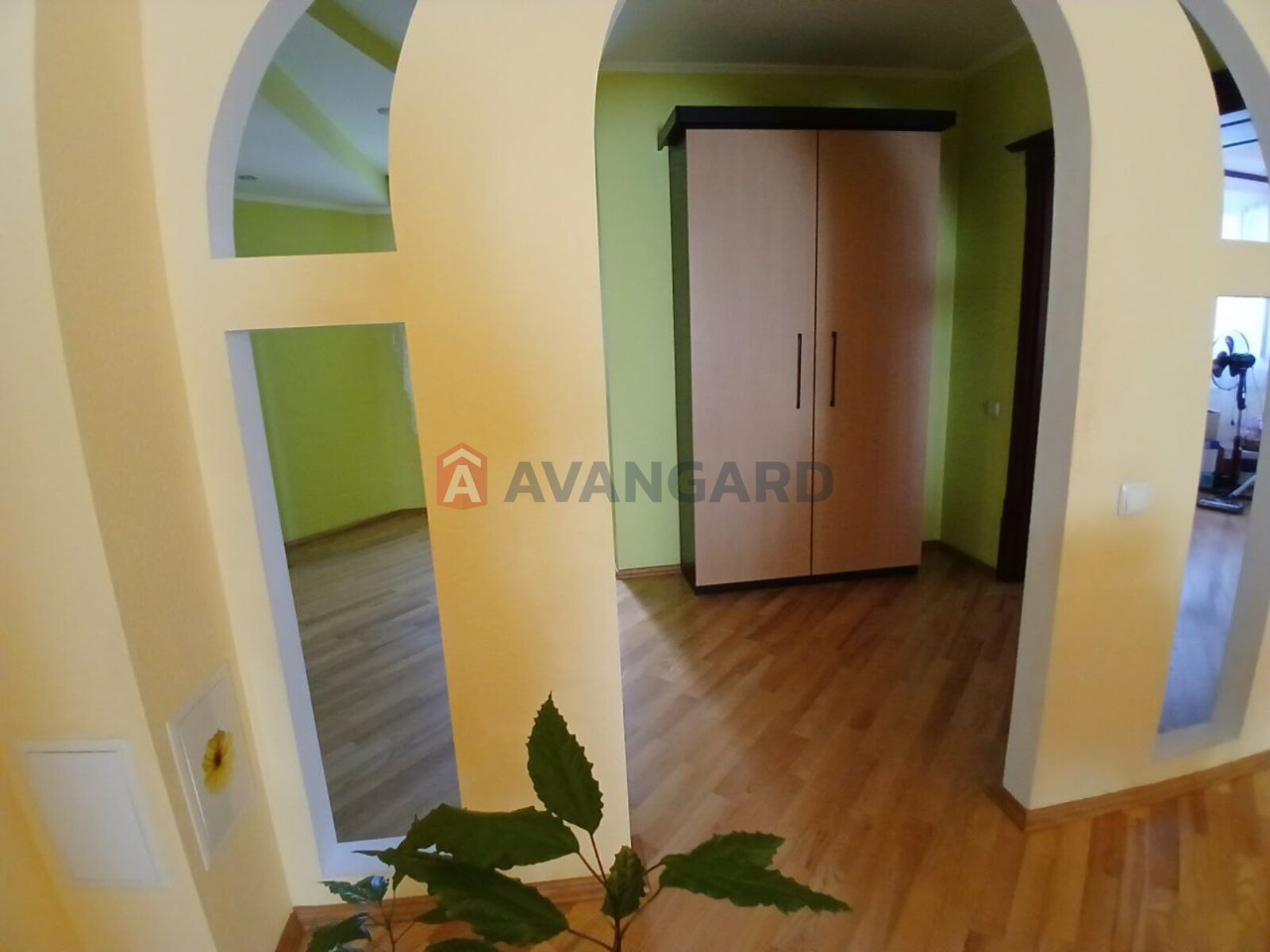 3 комн. квартира, 99/-/12 кв. м., 2/4 этаж фото 24 3 комн. квартира, 99/-/12 кв. м., 2/4 этаж фото 24