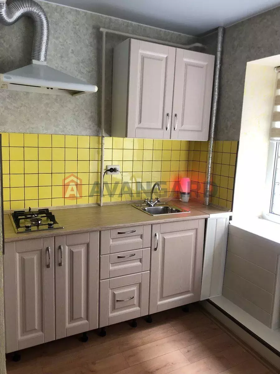 1 кім. квартира, 17/-/7 кв. м., 2/4 поверх фото 1 1 кім. квартира, 17/-/7 кв. м., 2/4 поверх фото 1