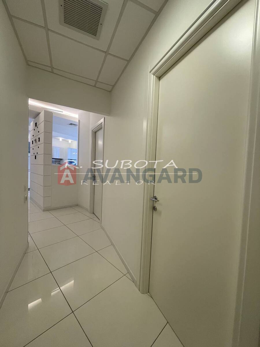 4 кім. квартира, 171/-/- кв. м., 18/21 поверх фото 16 4 кім. квартира, 171/-/- кв. м., 18/21 поверх фото 16