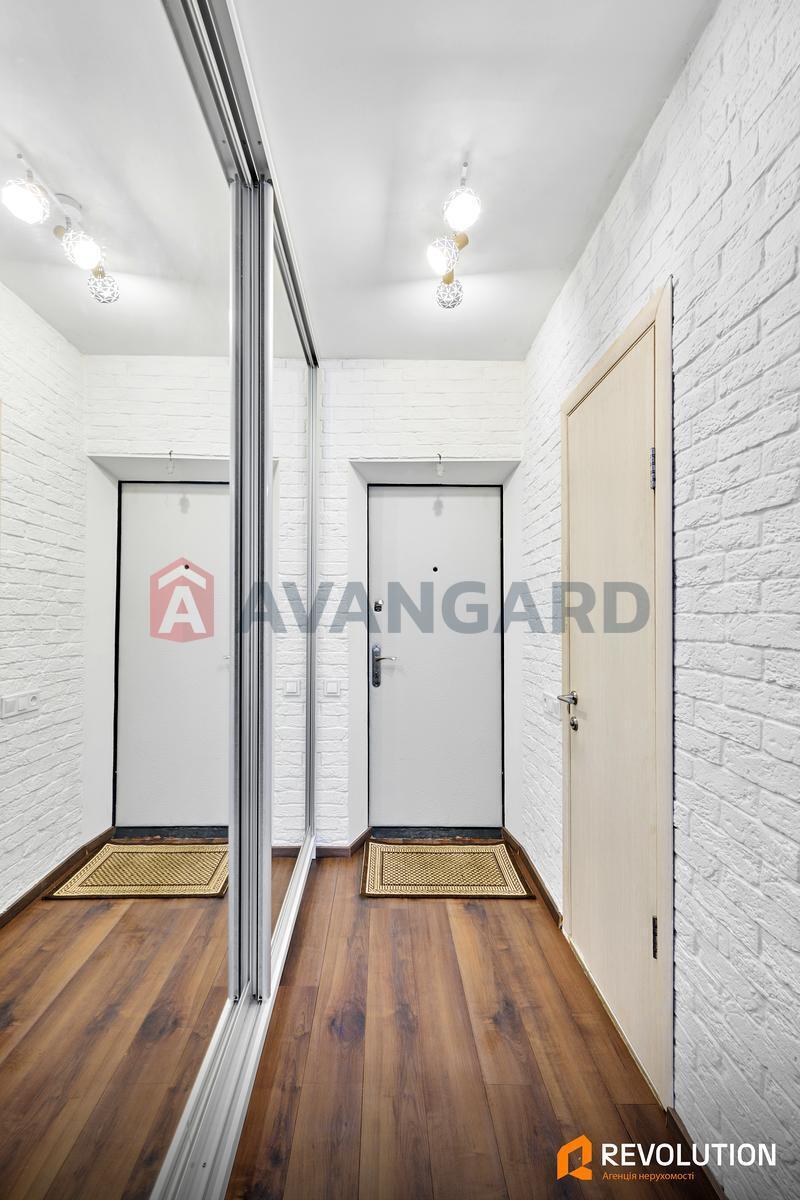 1 комн. квартира, 28 / 15 / 5 м? кв. м., 2/5 этаж фото 8 1 комн. квартира, 28 / 15 / 5 м? кв. м., 2/5 этаж фото 8