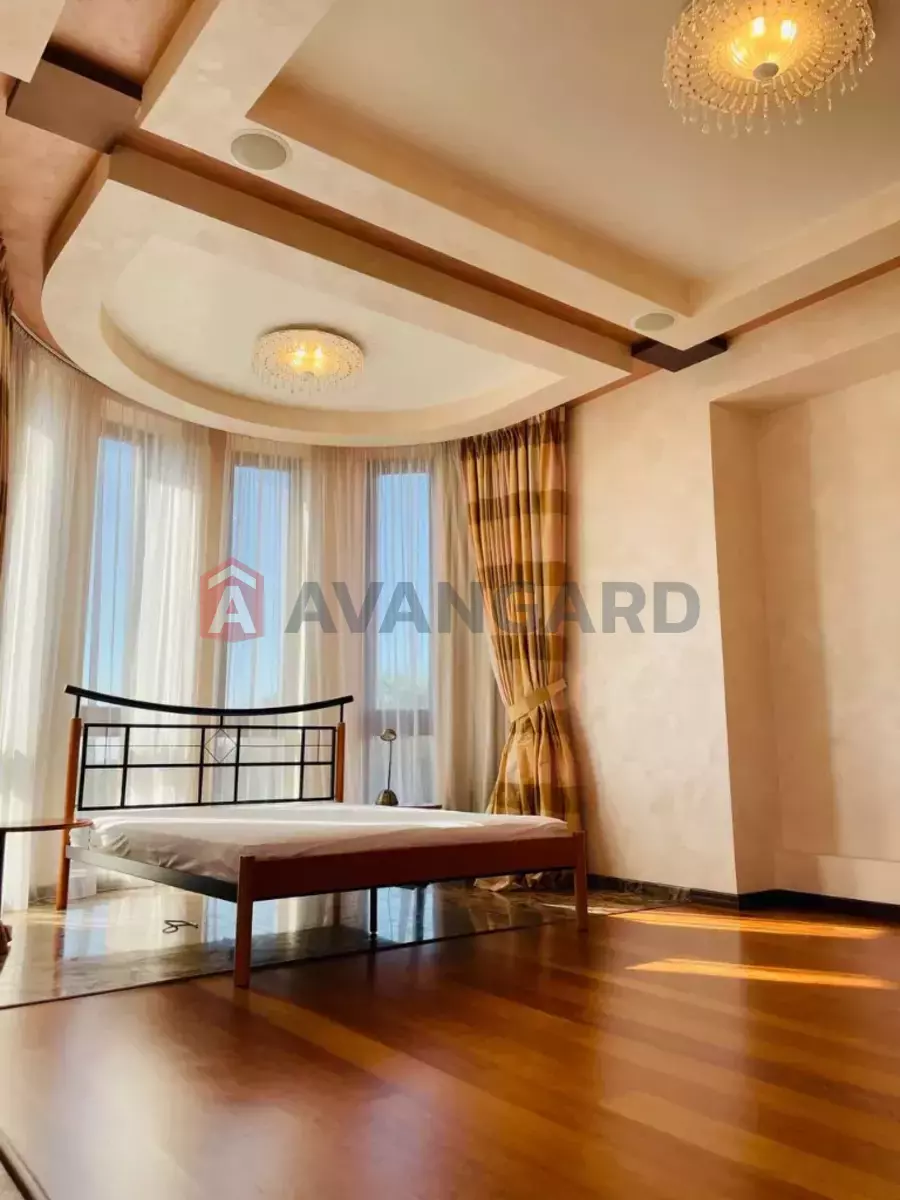 4 комн. квартира, 200/150/30 кв. м., 5/9 этаж фото 20 4 комн. квартира, 200/150/30 кв. м., 5/9 этаж фото 20