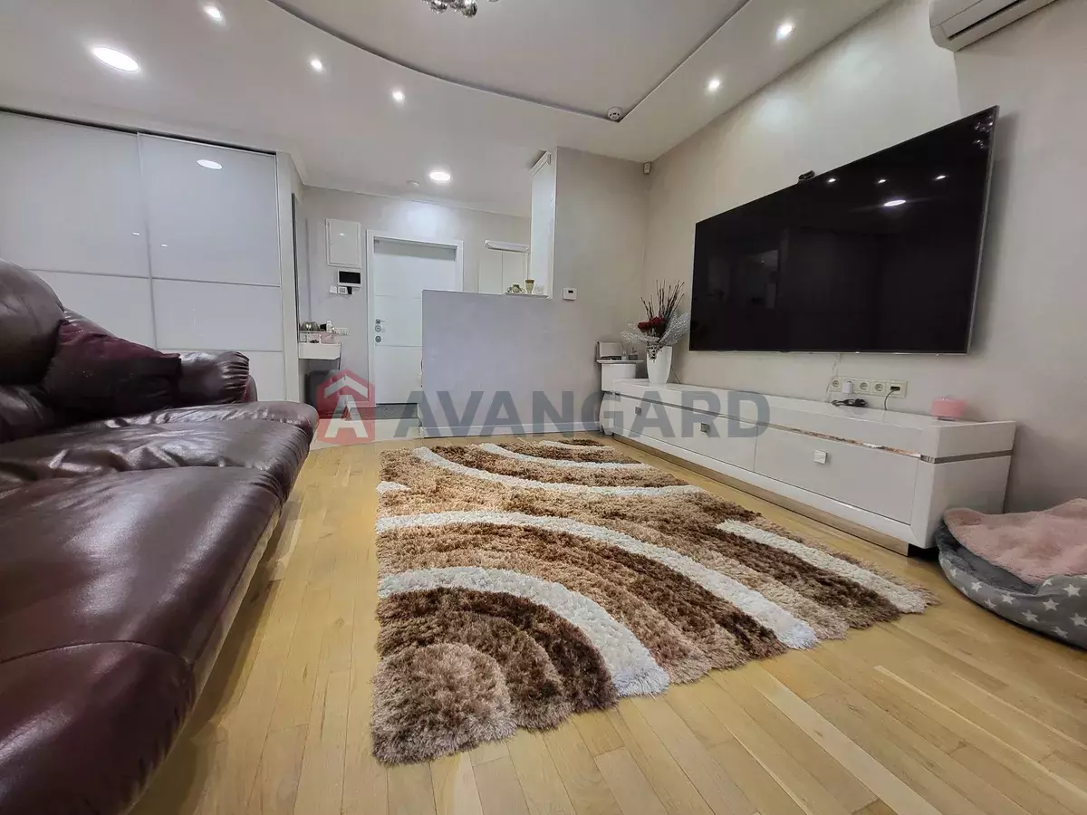 3 кім. квартира, 100/-/35 кв. м., 10/12 поверх фото 2 3 кім. квартира, 100/-/35 кв. м., 10/12 поверх фото 2