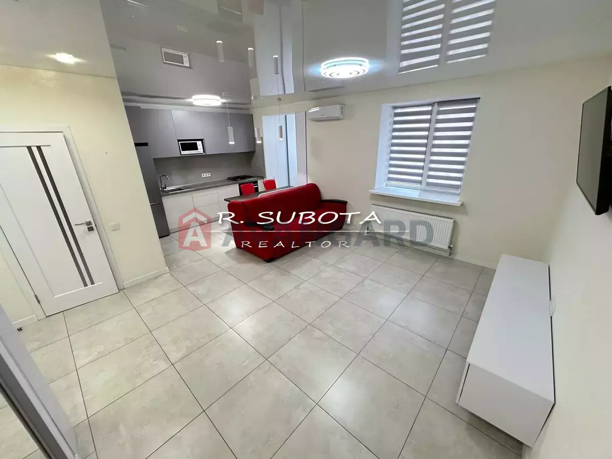 1 кім. квартира, 40/-/- кв. м., 10/12 поверх фото 2 1 кім. квартира, 40/-/- кв. м., 10/12 поверх фото 2