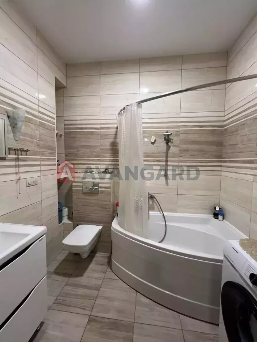 2 кім. квартира, 45/-/- кв. м., 4/10 поверх фото 3 2 кім. квартира, 45/-/- кв. м., 4/10 поверх фото 3