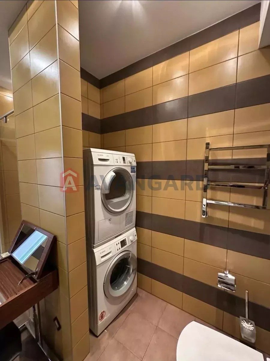 4 кім. квартира, 175/-/20 кв. м., 8/23 поверх фото 8 4 кім. квартира, 175/-/20 кв. м., 8/23 поверх фото 8