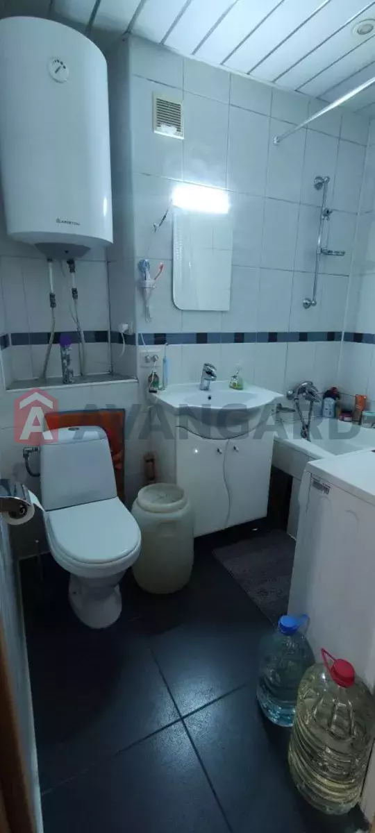 3 кім. квартира, 70/-/8 кв. м., 9/9 поверх фото 10 3 кім. квартира, 70/-/8 кв. м., 9/9 поверх фото 10