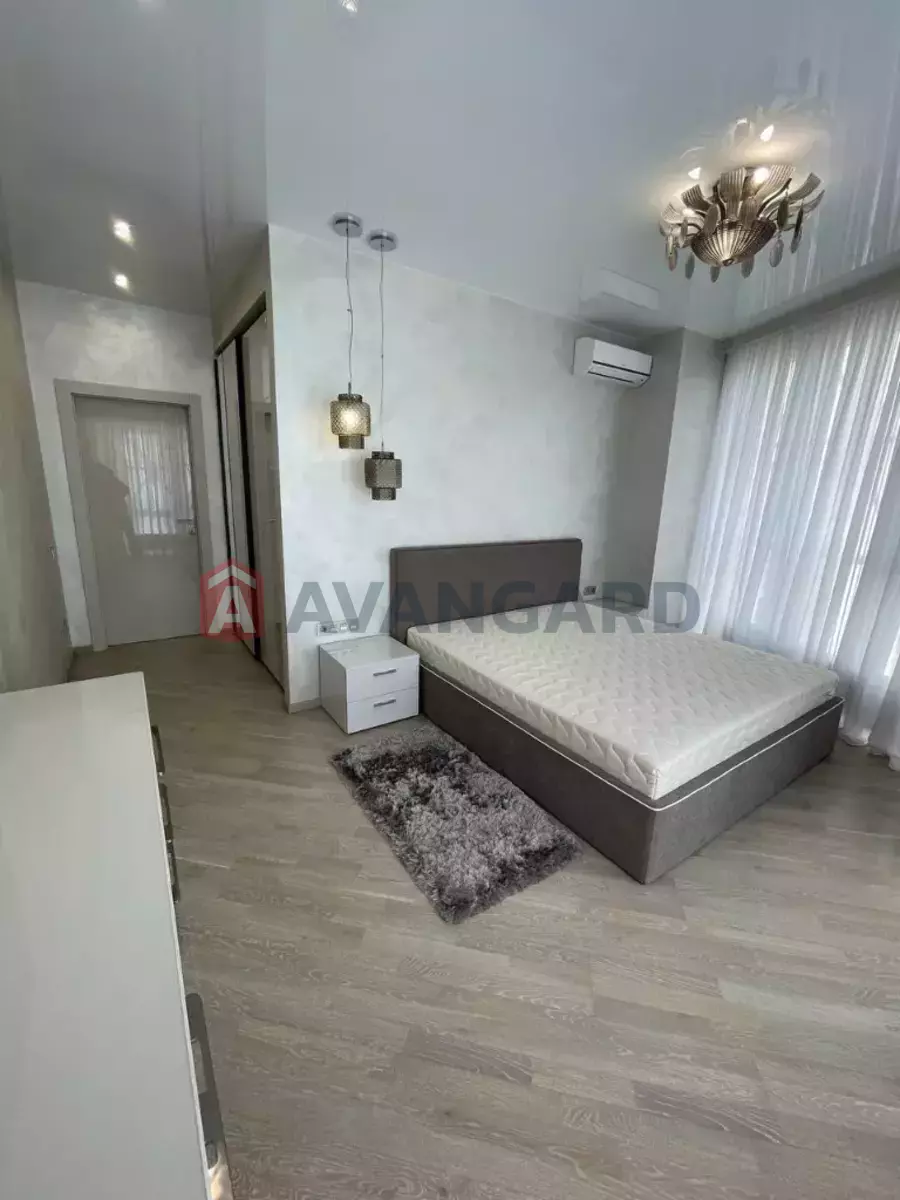 3 кім. квартира, 90/-/- кв. м., 8/24 поверх фото 4 3 кім. квартира, 90/-/- кв. м., 8/24 поверх фото 4