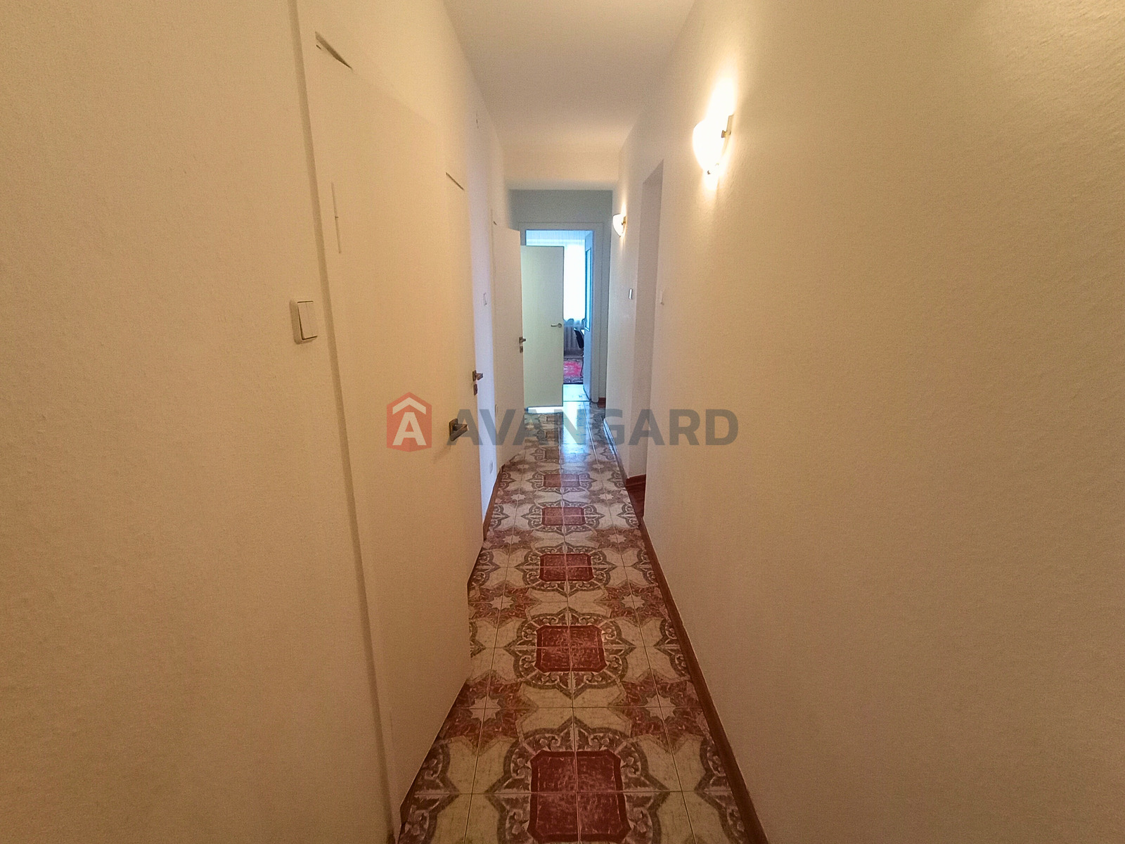 3 комн. квартира, 100/-/10 кв. м., 8/18 этаж фото 21 3 комн. квартира, 100/-/10 кв. м., 8/18 этаж фото 21