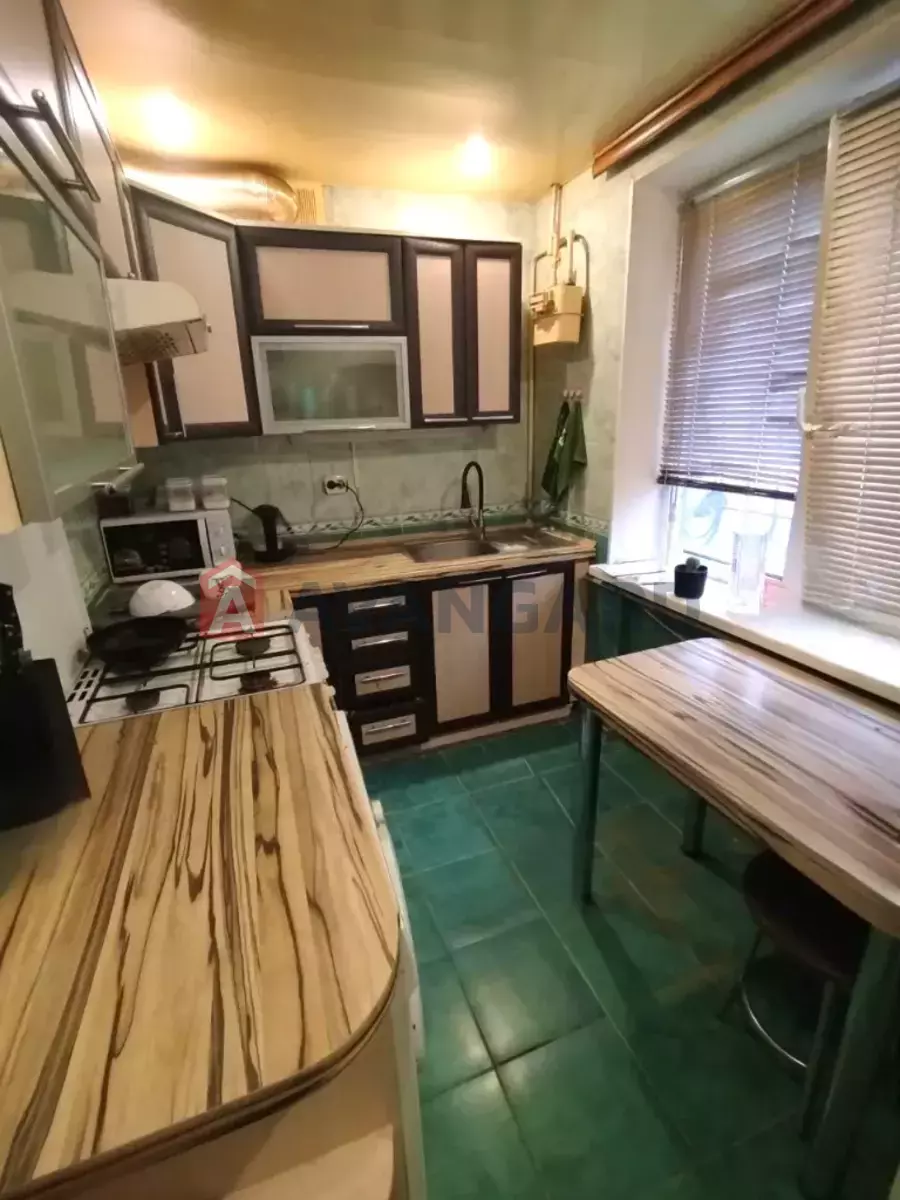 2 кім. квартира, 45/-/6 кв. м., 1/5 поверх фото 1 2 кім. квартира, 45/-/6 кв. м., 1/5 поверх фото 1