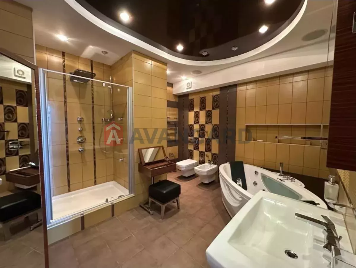 4 кім. квартира, 175/-/20 кв. м., 8/23 поверх фото 3 4 кім. квартира, 175/-/20 кв. м., 8/23 поверх фото 3