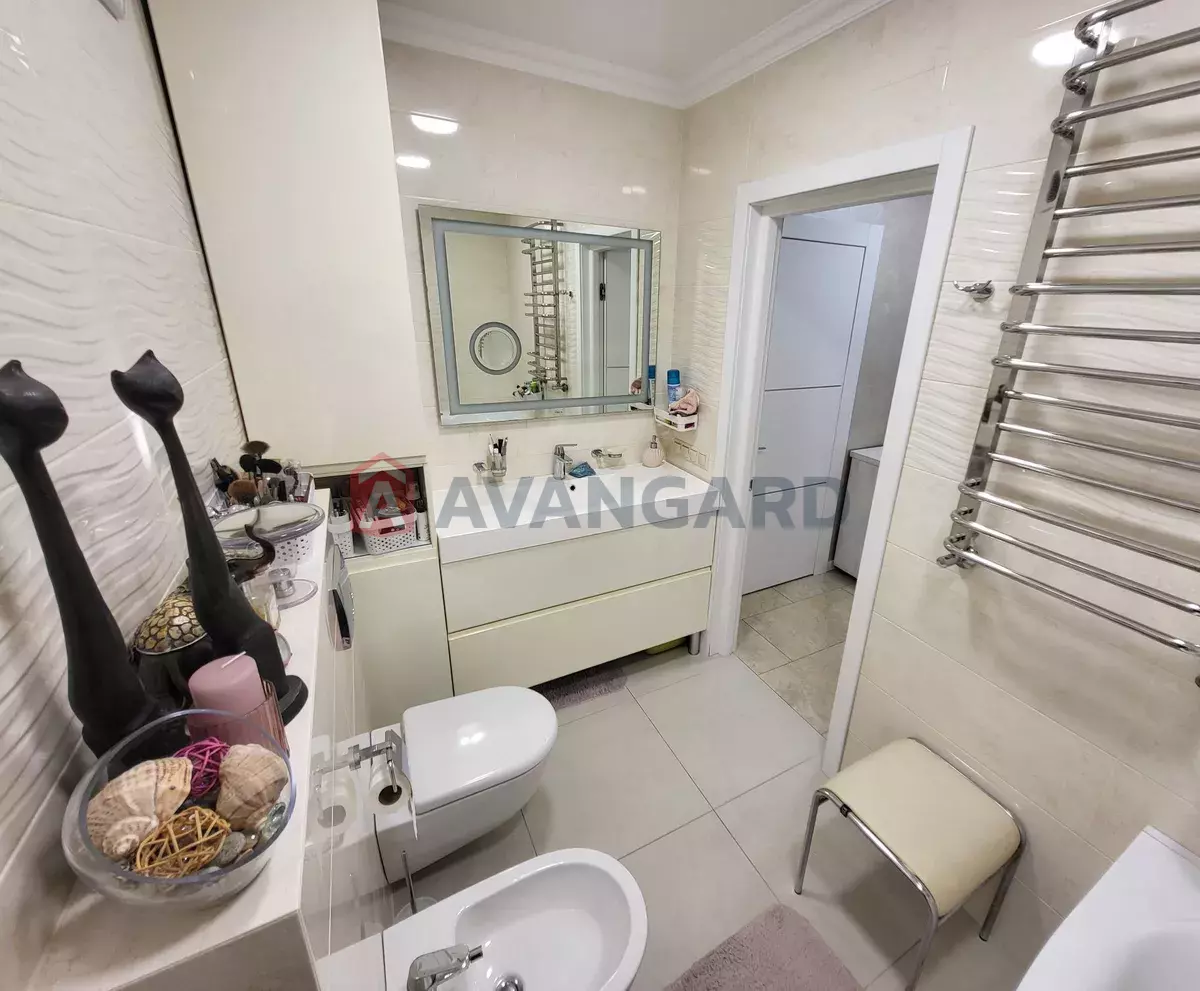 3 кім. квартира, 100/-/35 кв. м., 10/12 поверх фото 5 3 кім. квартира, 100/-/35 кв. м., 10/12 поверх фото 5