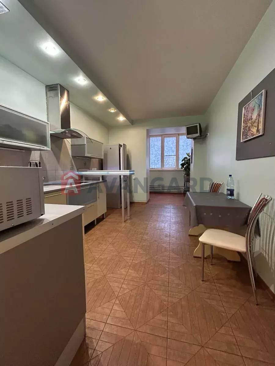 2 кім. квартира, 90/-/12 кв. м., 4/14 поверх фото 17 2 кім. квартира, 90/-/12 кв. м., 4/14 поверх фото 17