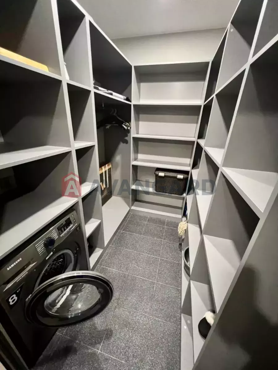 2 кім. квартира, 42/30/8 кв. м., 1/9 поверх фото 10 2 кім. квартира, 42/30/8 кв. м., 1/9 поверх фото 10