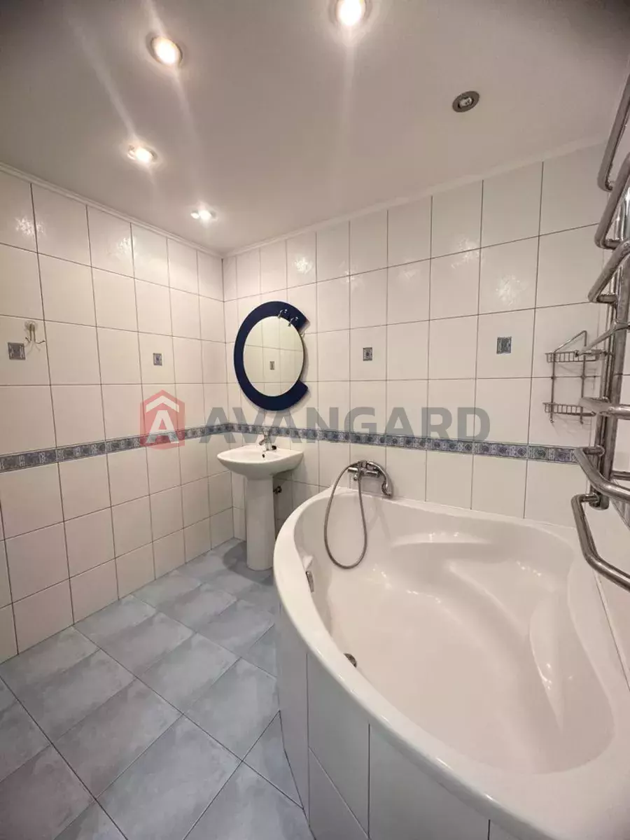 3 кім. квартира, 65/-/10 кв. м., 9/9 поверх фото 8 3 кім. квартира, 65/-/10 кв. м., 9/9 поверх фото 8