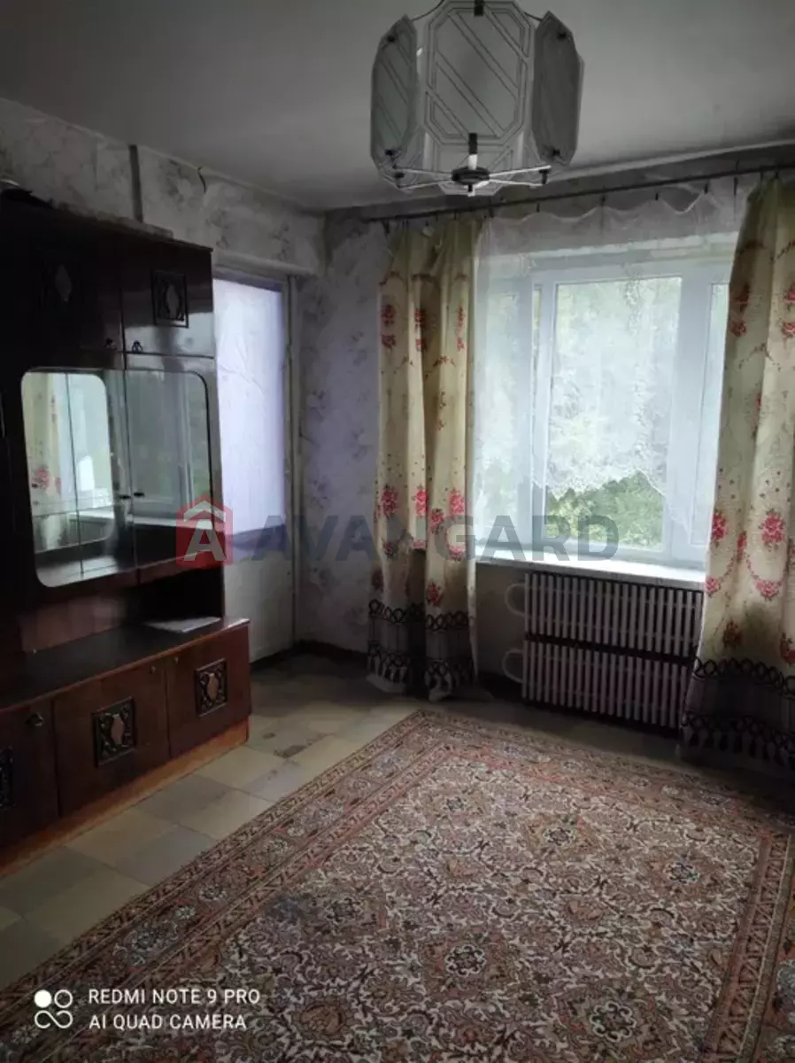 1 кім. квартира, 33/-/8 кв. м., 6/9 поверх фото 1 1 кім. квартира, 33/-/8 кв. м., 6/9 поверх фото 1