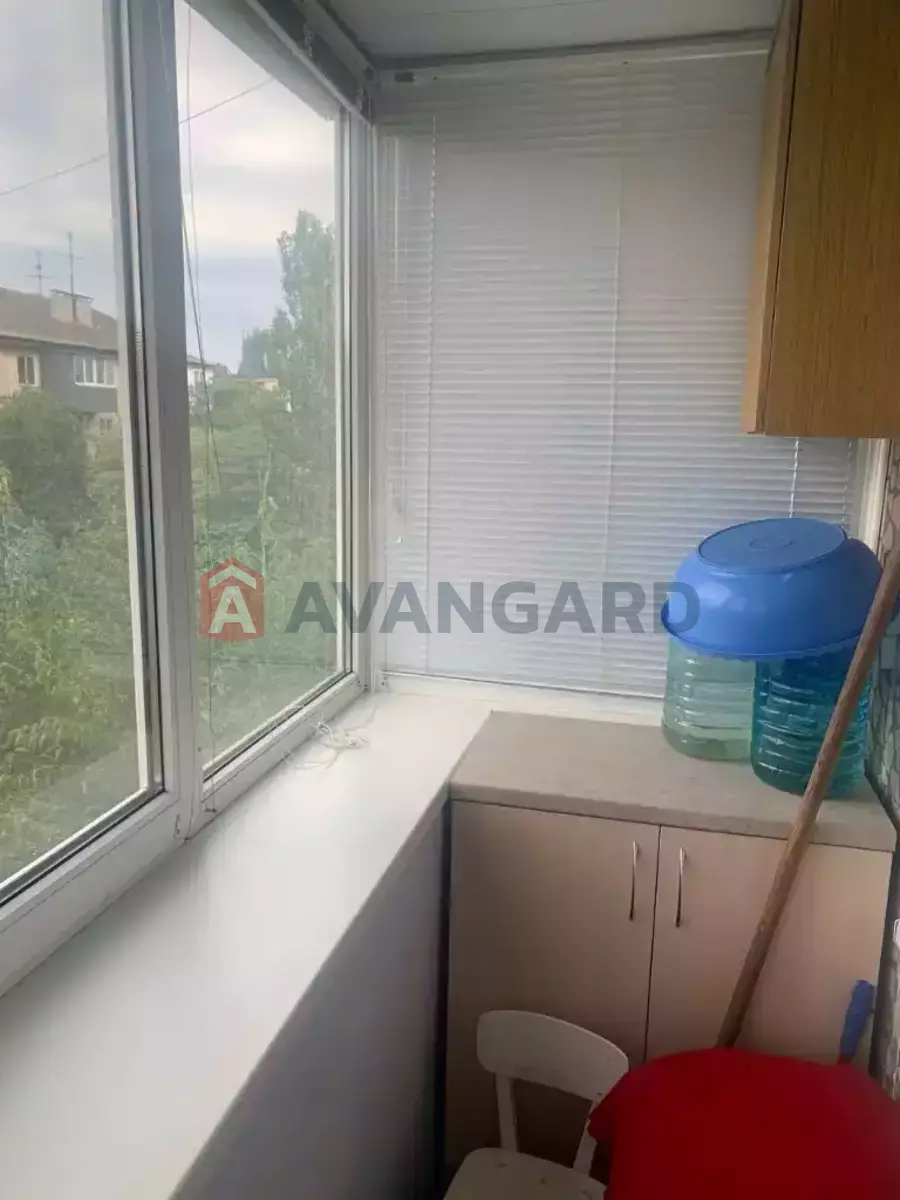 2 кім. квартира, 42/-/- кв. м., 4/5 поверх фото 13 2 кім. квартира, 42/-/- кв. м., 4/5 поверх фото 13