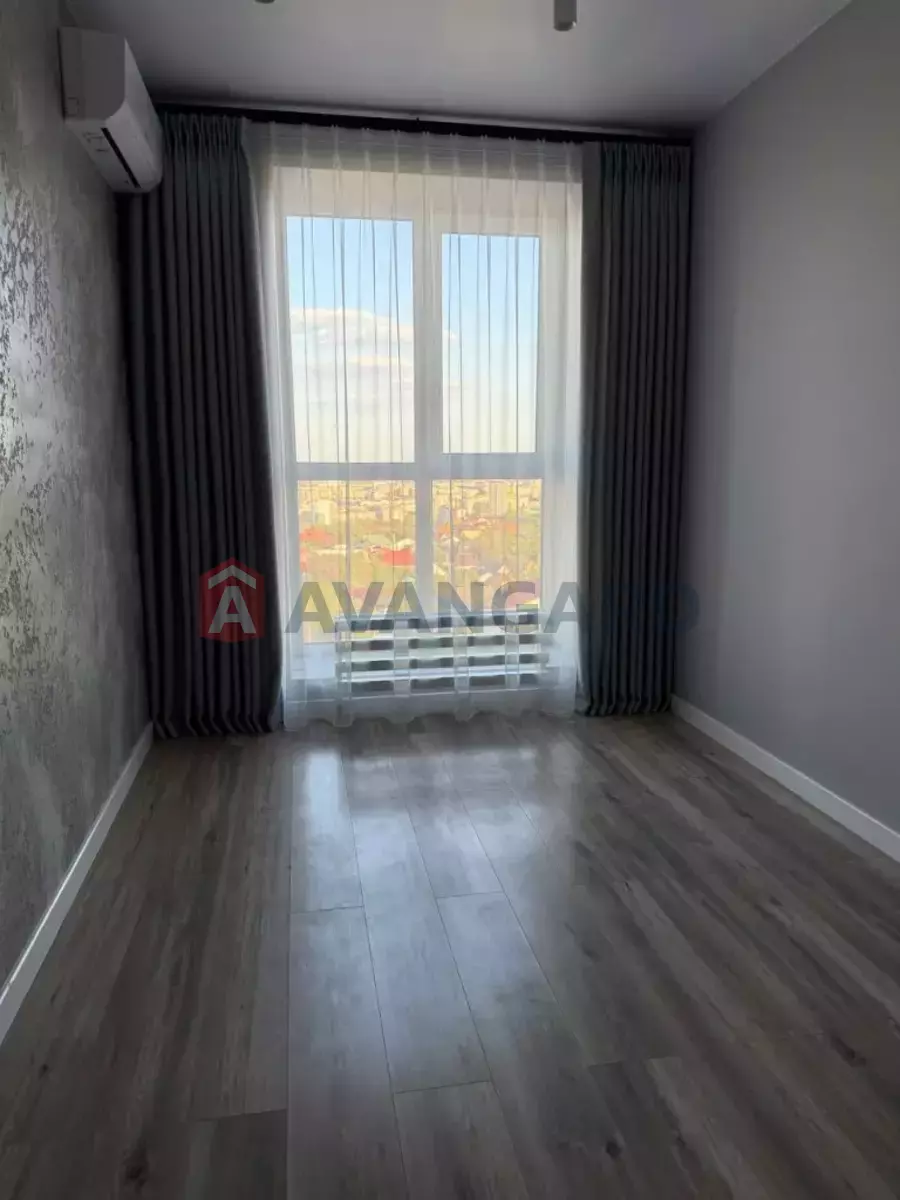 3 кім. квартира, 70/50/15 кв. м., 9/10 поверх фото 5 3 кім. квартира, 70/50/15 кв. м., 9/10 поверх фото 5