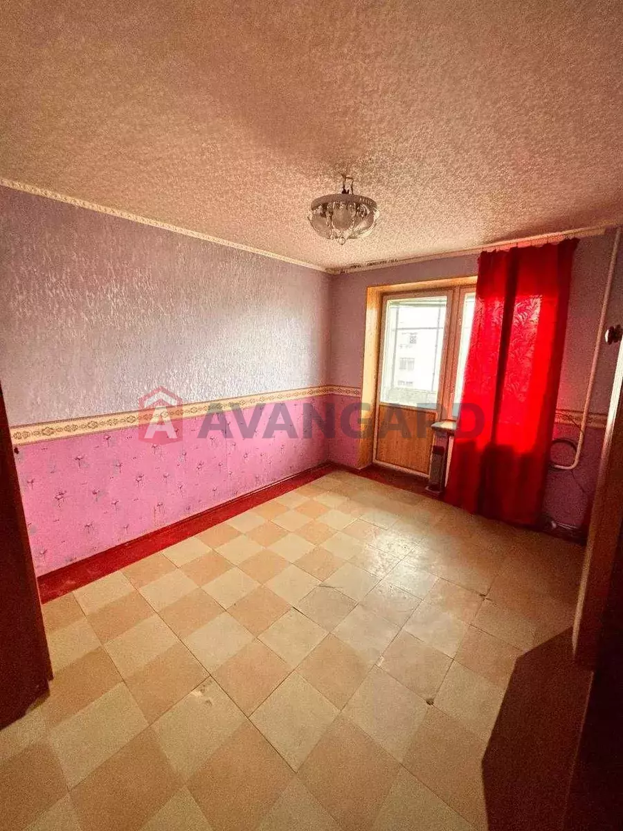 3 кім. квартира, 78/-/8 кв. м., 4/5 поверх фото 9 3 кім. квартира, 78/-/8 кв. м., 4/5 поверх фото 9