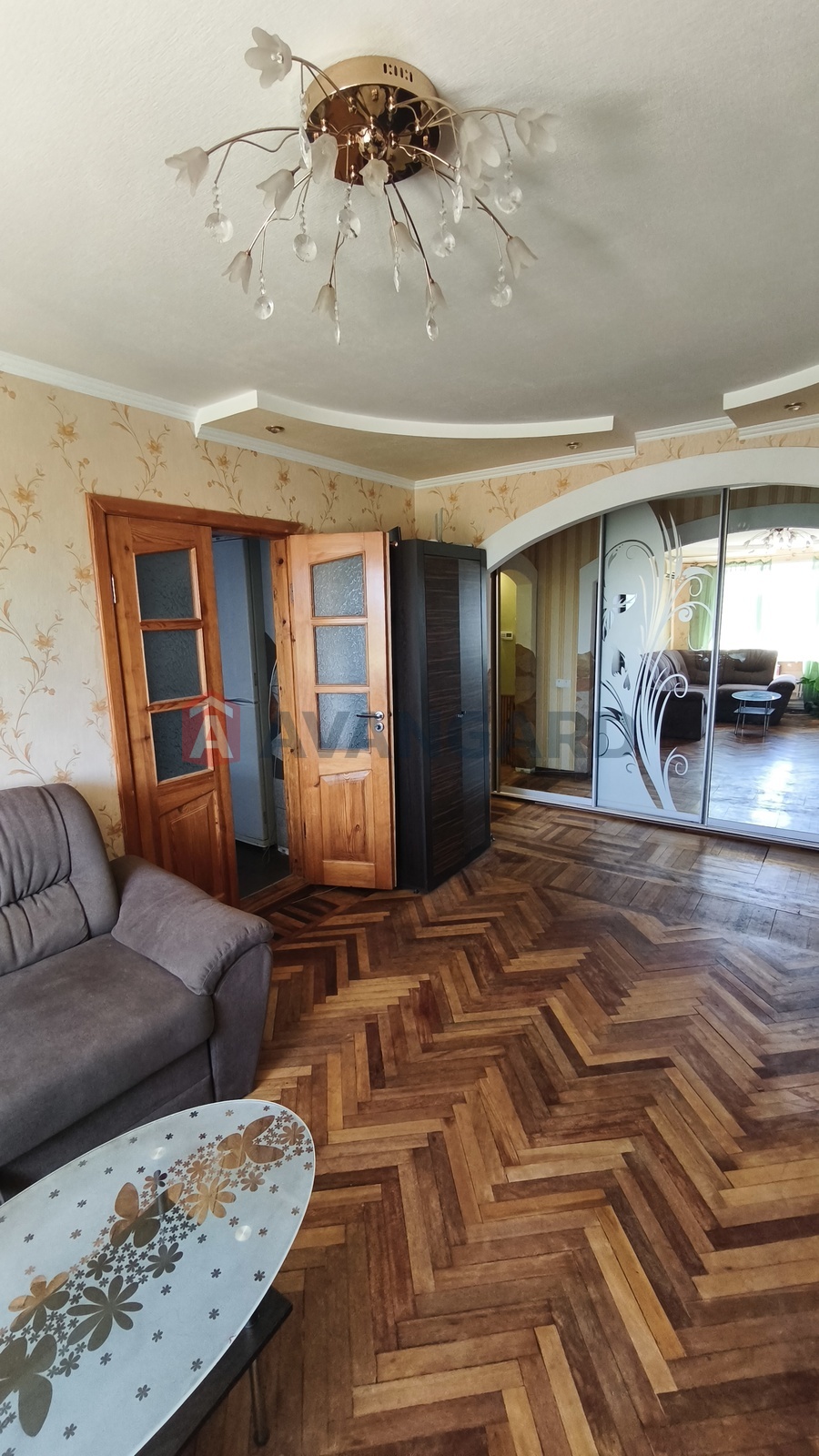 3 кім. квартира, 58/40/8 кв. м., 9/9 поверх фото 3 3 кім. квартира, 58/40/8 кв. м., 9/9 поверх фото 3