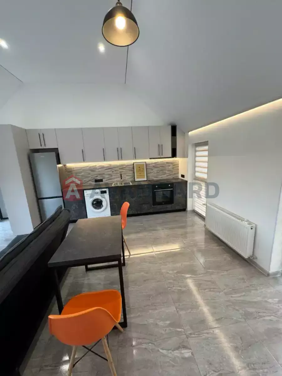 1 кім. квартира, 45/15/20 кв. м., 2/4 поверх фото 5 1 кім. квартира, 45/15/20 кв. м., 2/4 поверх фото 5