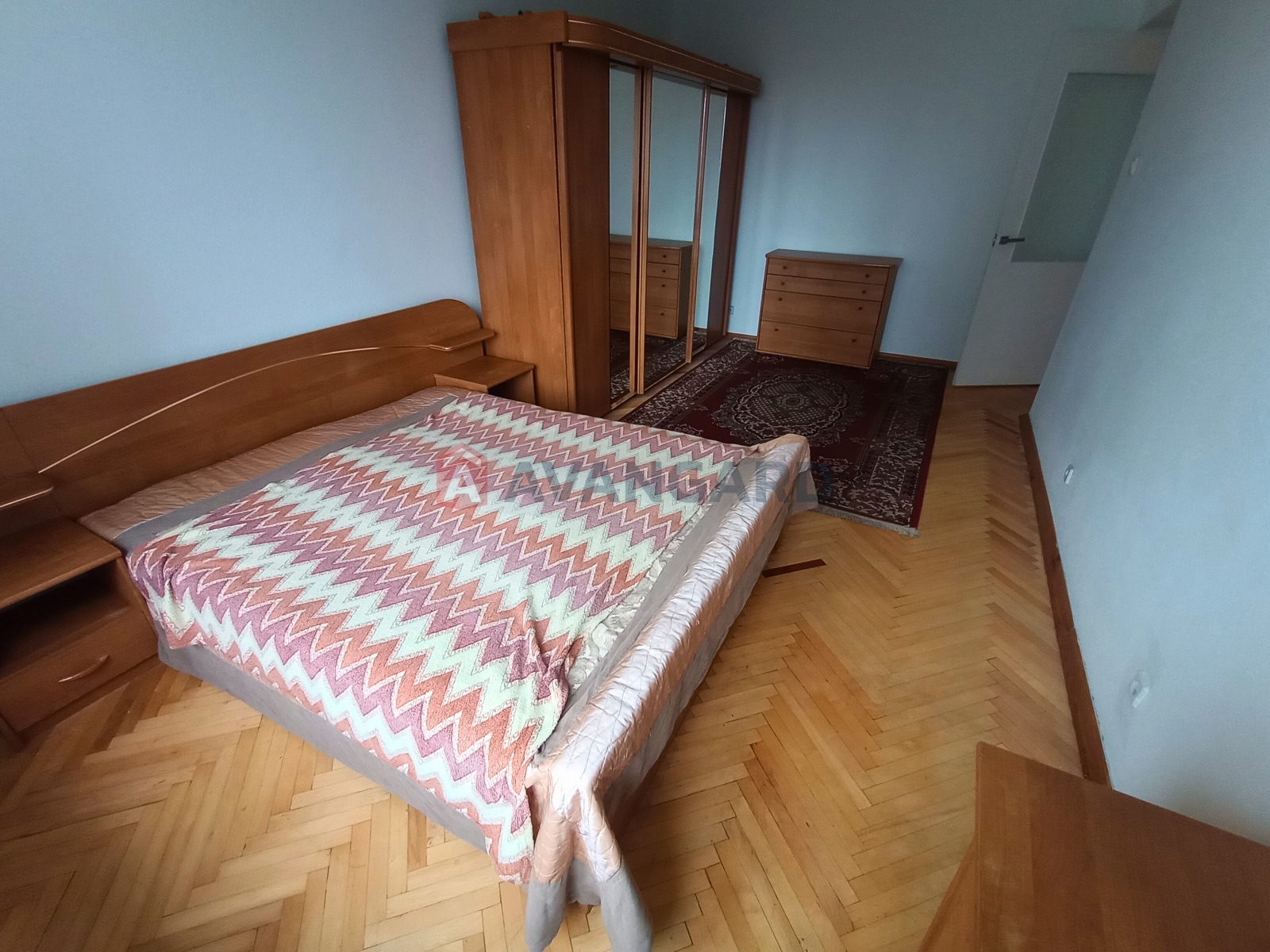 3 комн. квартира, 100/-/10 кв. м., 8/18 этаж фото 1 3 комн. квартира, 100/-/10 кв. м., 8/18 этаж фото 1